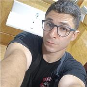 Voy a dar clases a toda aquella persona que quiera mejorar su estado físico y su salud poniendo todo mi conocimiento